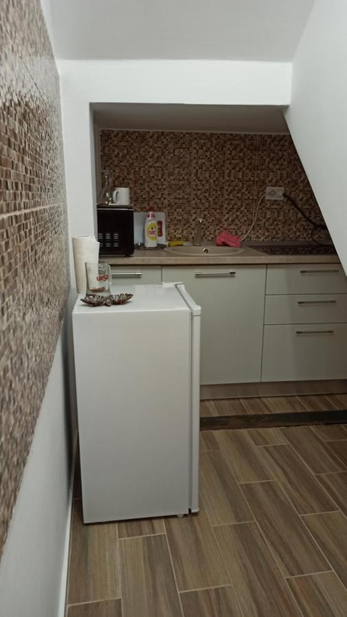 Robert'S Apartment Brasov Exterior photo